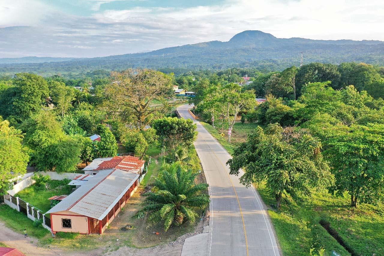 Carretera Río Lindo